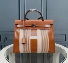 Picture of Hermes Lady Handbags _SKUfw121634102fw